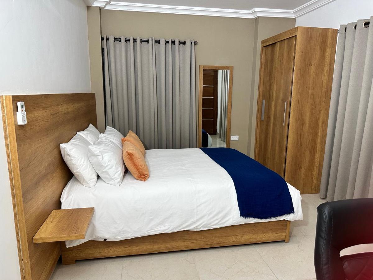 Westlands Tower - Ghana Villas Akra Dış mekan fotoğraf